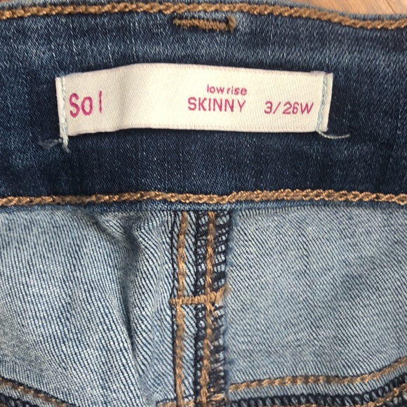 SO Low Rise Skinny Fit Jeans - Picture 3 of 3